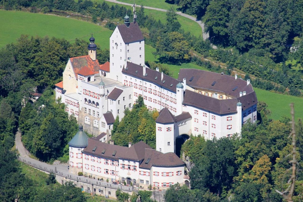 Top-Appartement Direkt An Der Kampenwandbahn Aschau im Chiemgau Exteriör bild